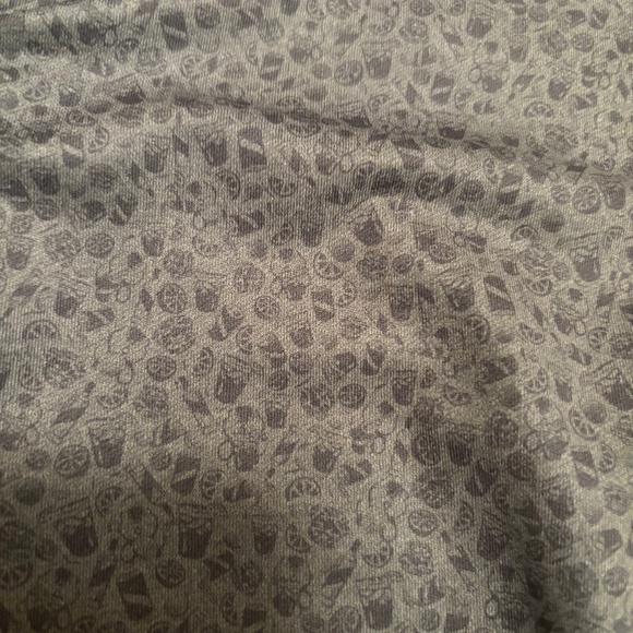 Men's Peter Millar Quarter Zip EMBROIDERED SLEEVE Mixed Drink Pattern XXL - Picture 4 of 5